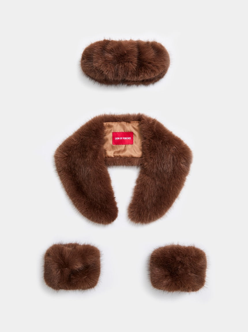 Collar Beige Camel LION OF PORCHES