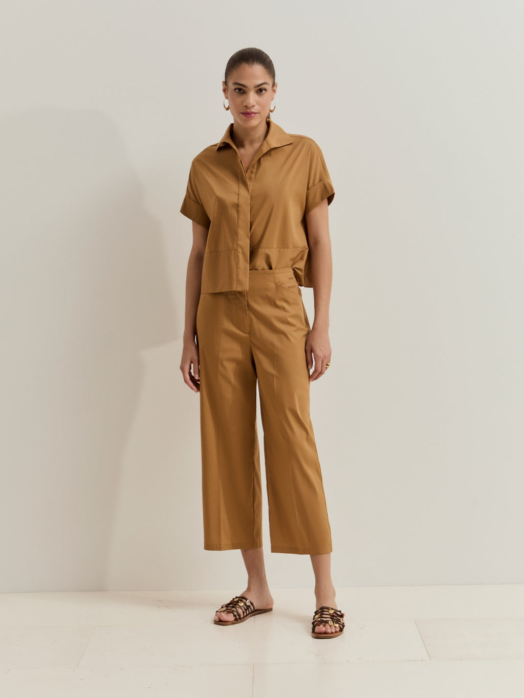 Pantalones Pierna Ancha Camel LP007150.179