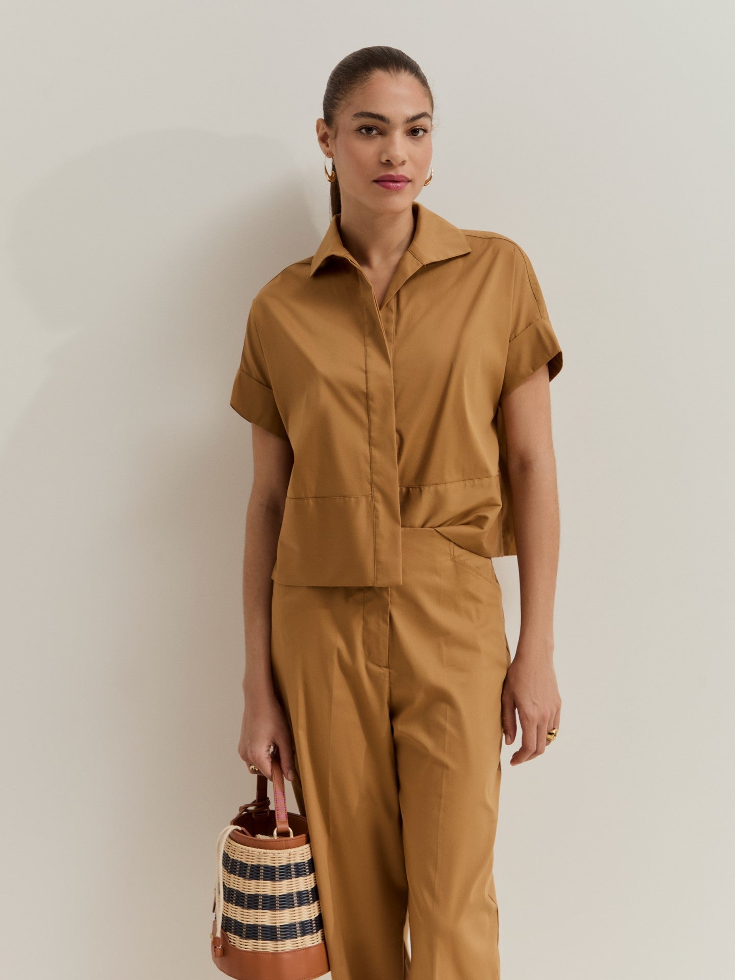 Blusa de Manga Corta Camel LP007149.179