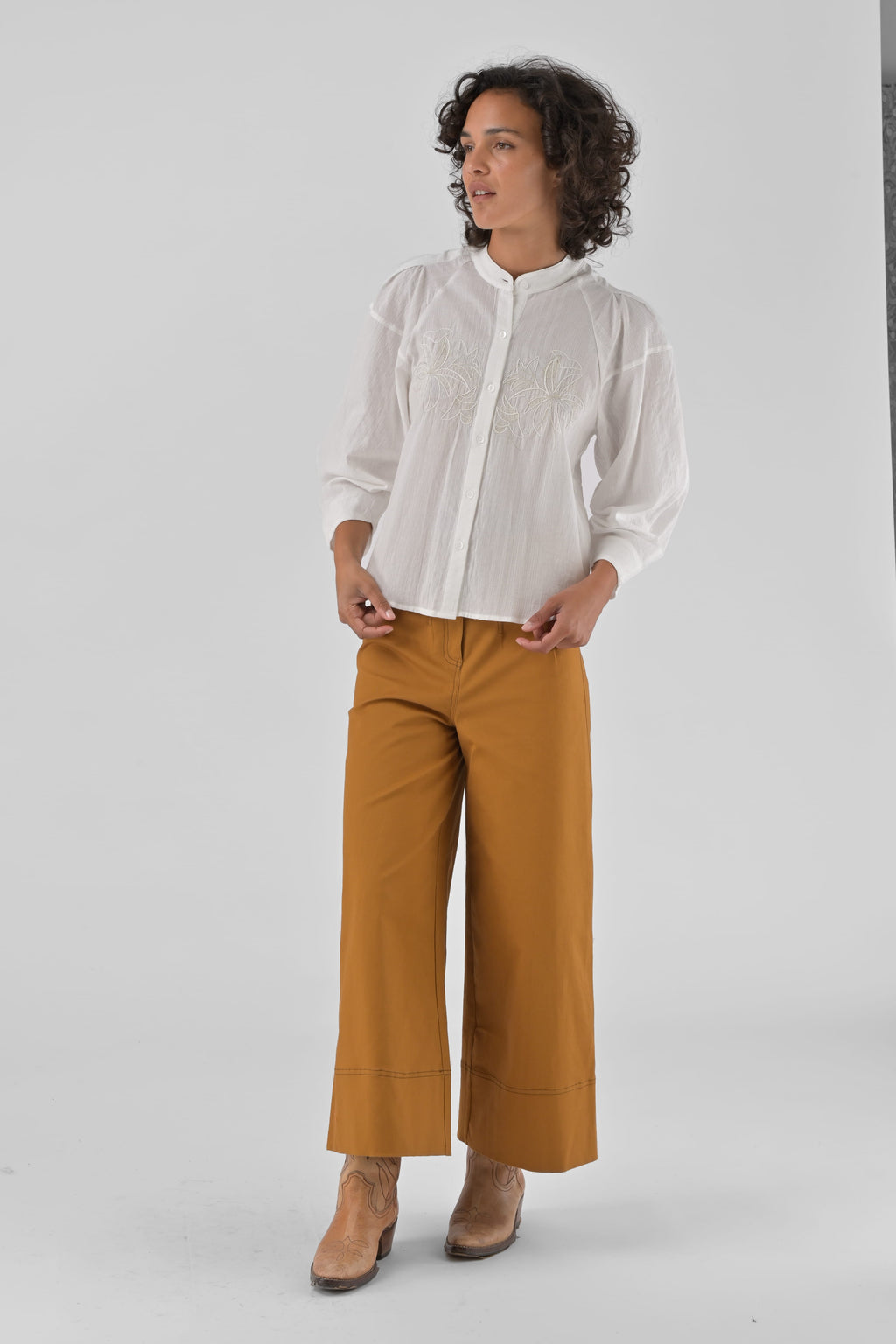 Pantalón Olivie Camel