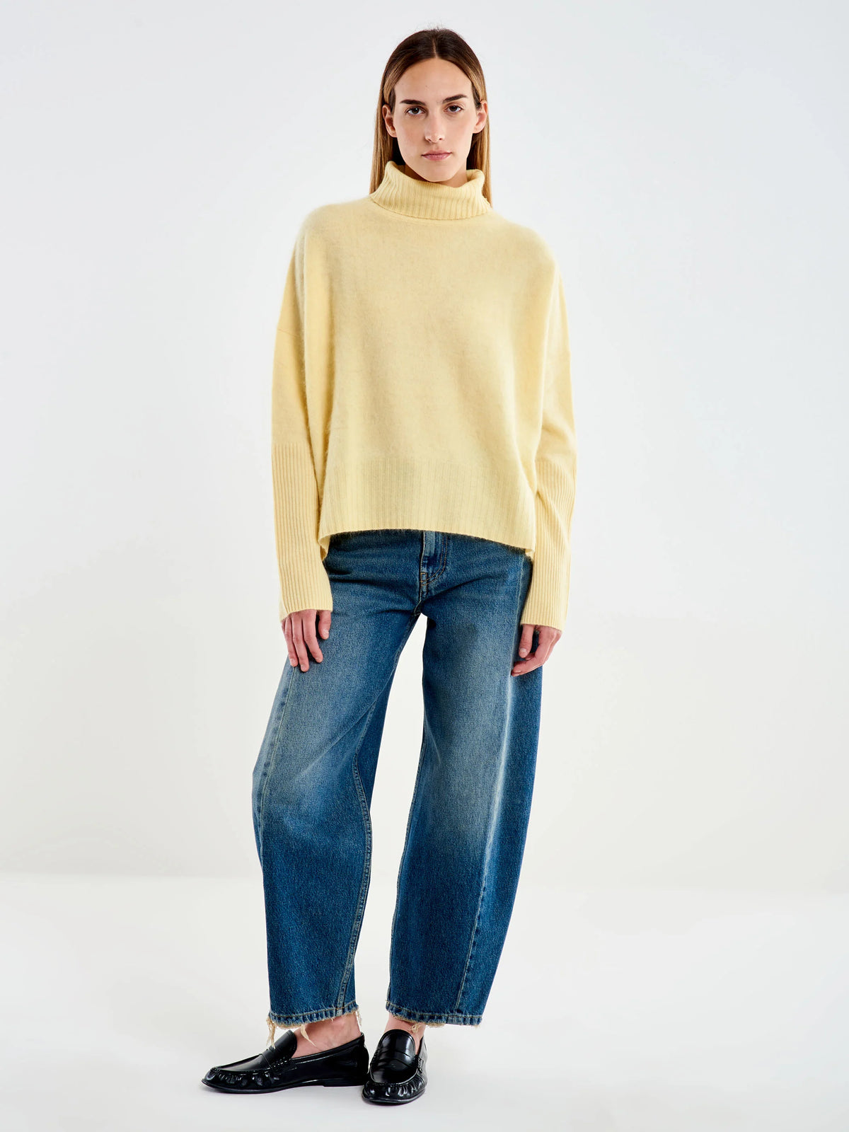 Jersey cuello alto oversize
