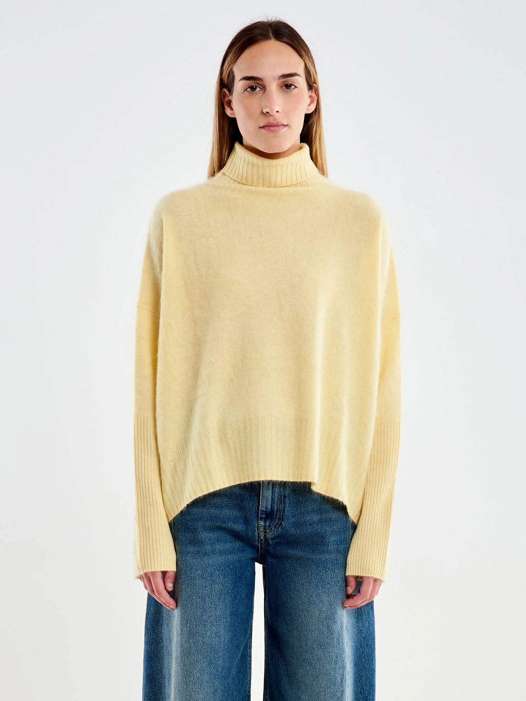 Jersey cuello alto oversize