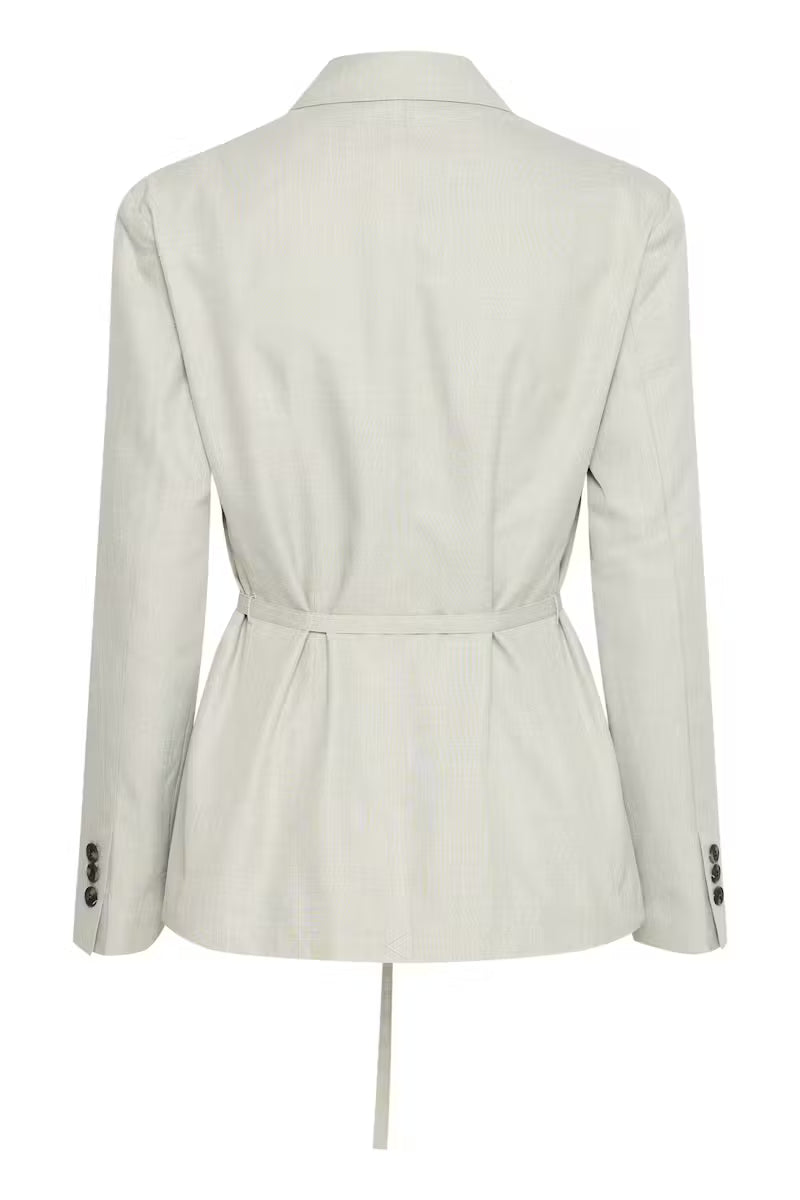 Blazer Ihleevana