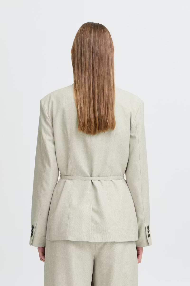 Blazer Ihleevana