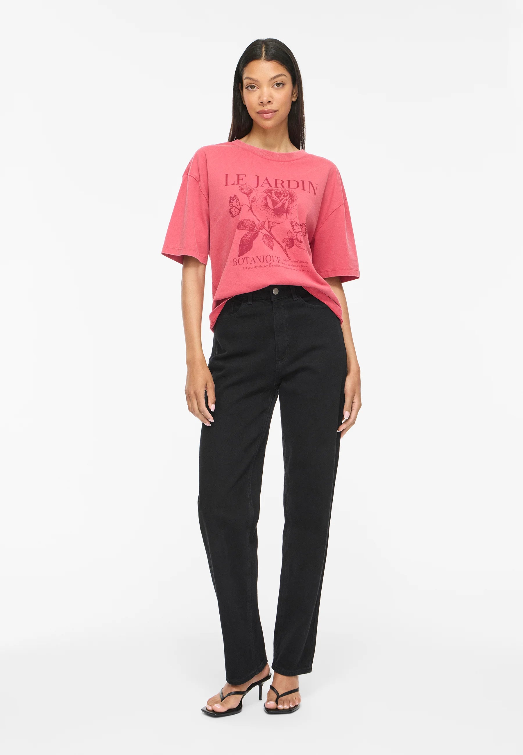 Camiseta Virubie Manga Corta Texto Lavado Rojo Berry