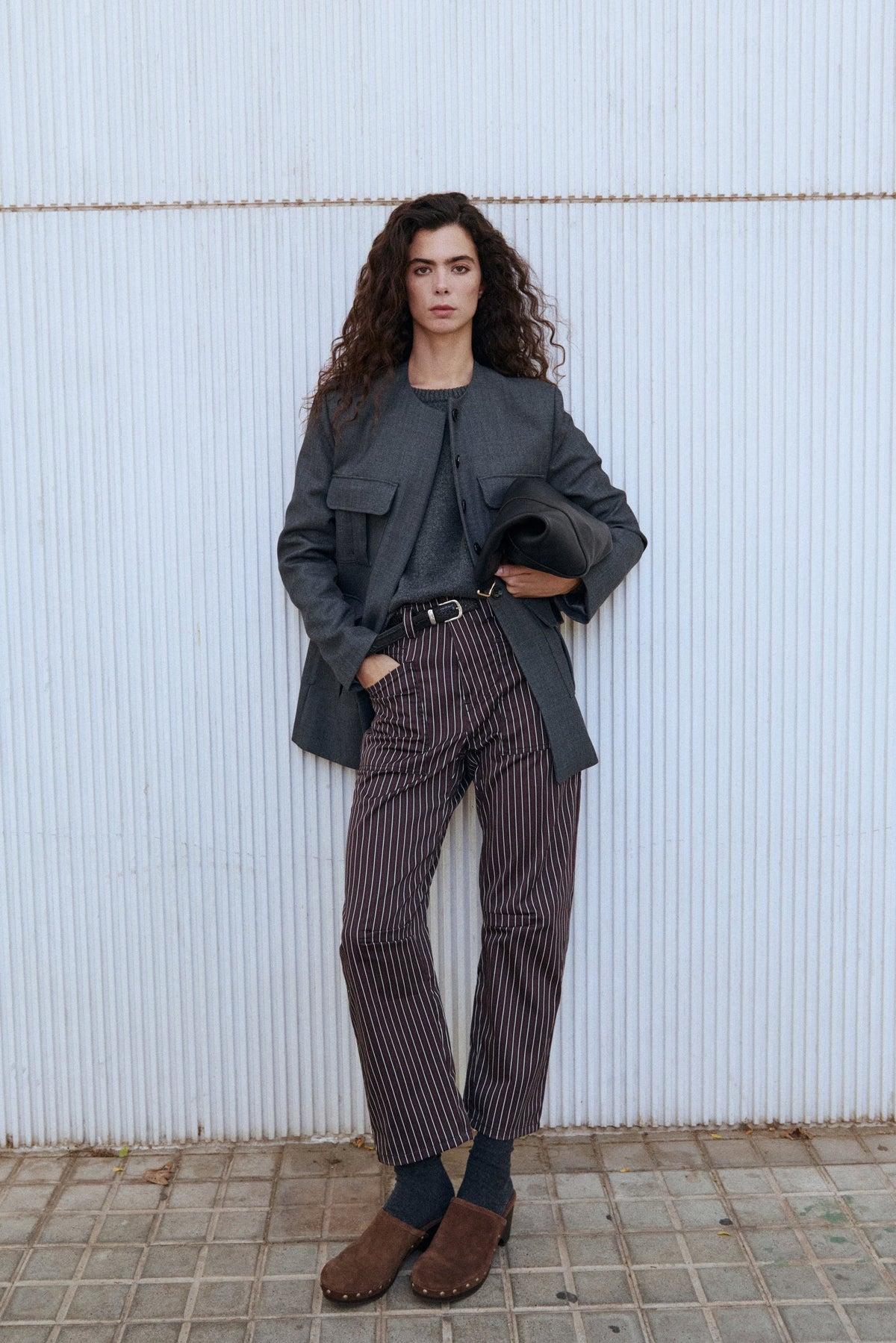 Pantalón Bruna raya marrón - vista frontal