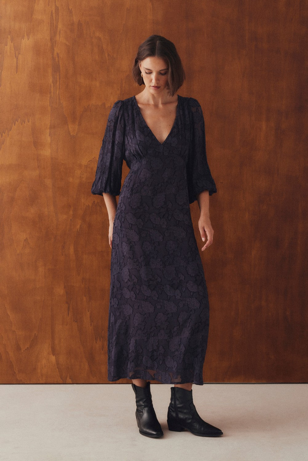 Vestido Sorvello jacquard, color gris, MI&CO