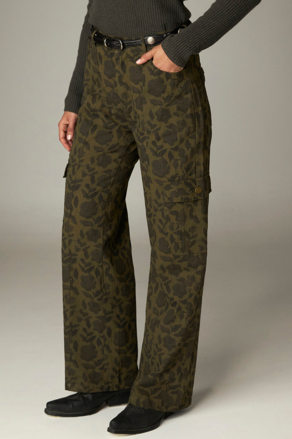 Pantalón Alan In The Army Now Greens And Blues - vista 4 - MAISON HOTEL