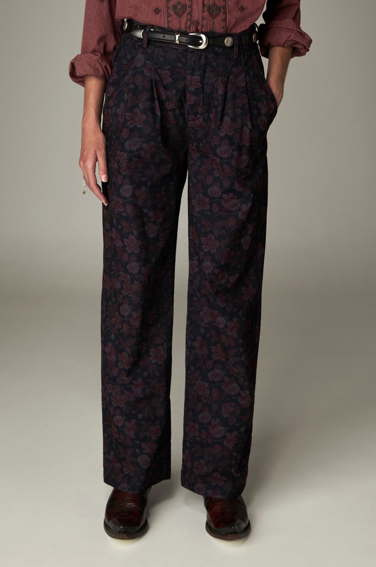 Pantalón Gordon Camelia Punk Pink - vista 3 - MAISON HOTEL