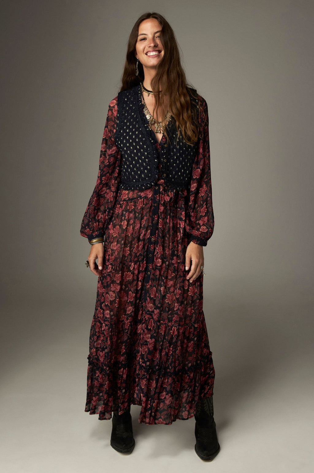 Vestido Nila Camelia Punk Pink MAISON HOTEL - editorial