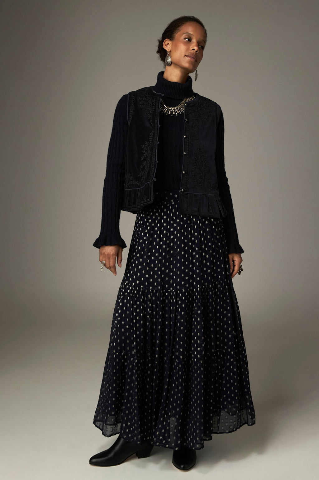 Chaleco Bob Blue Velvet terciopelo Vinton Blue MAISON HOTEL - textura terciopelo