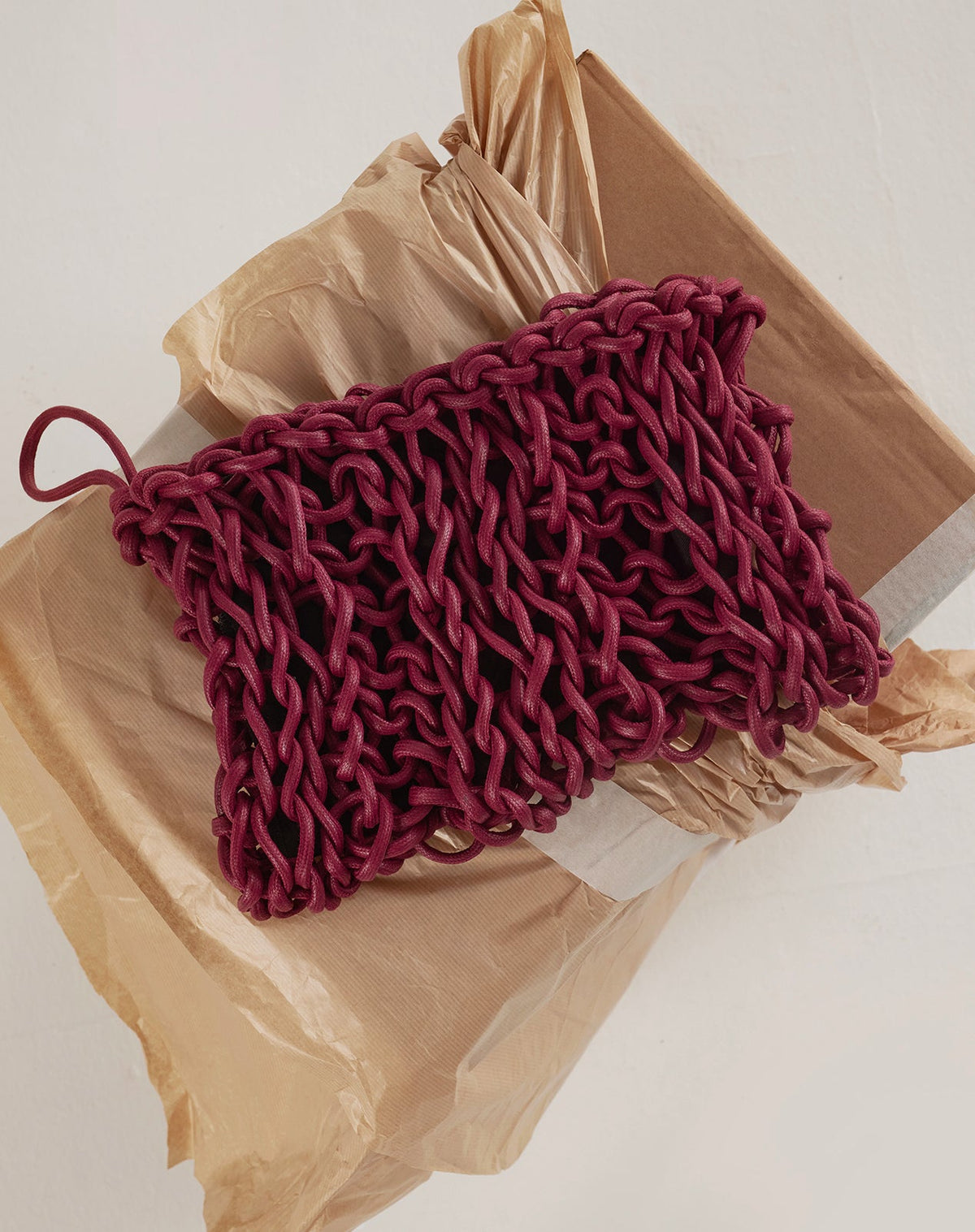 Bolso Mara ALIENINA color burdeos