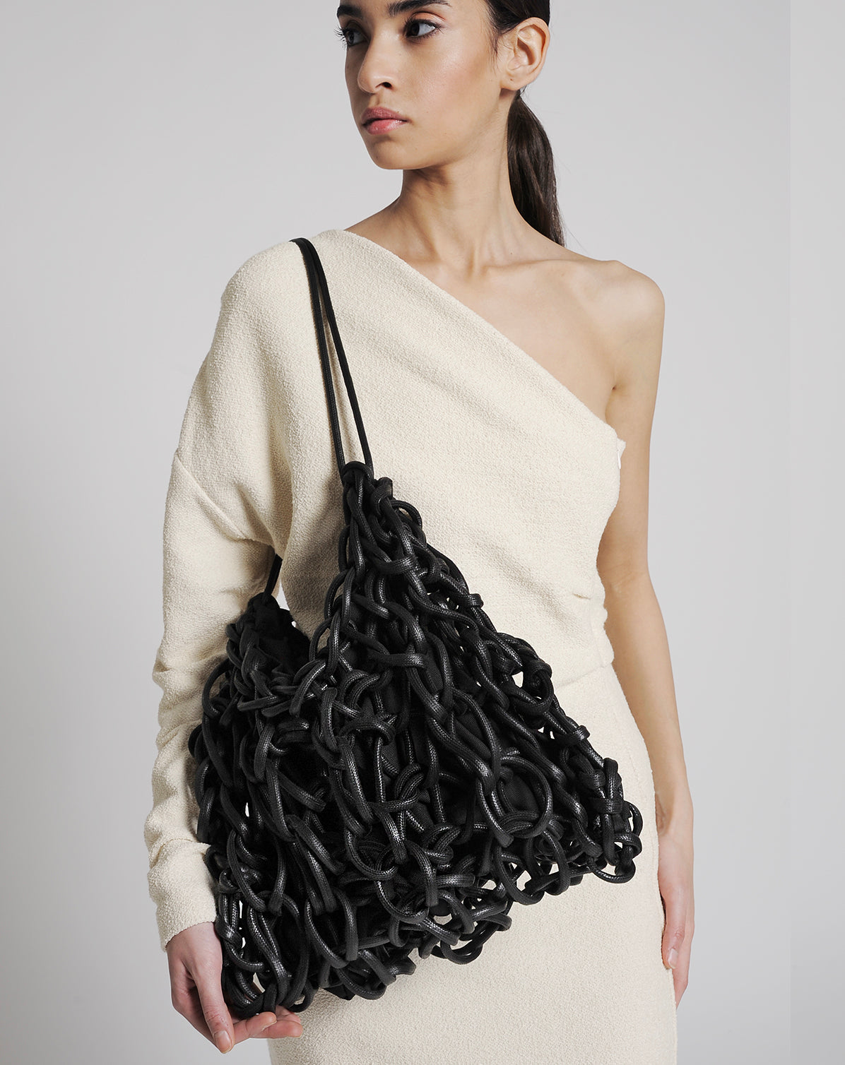 Bolso Petra ALIENINA color negro