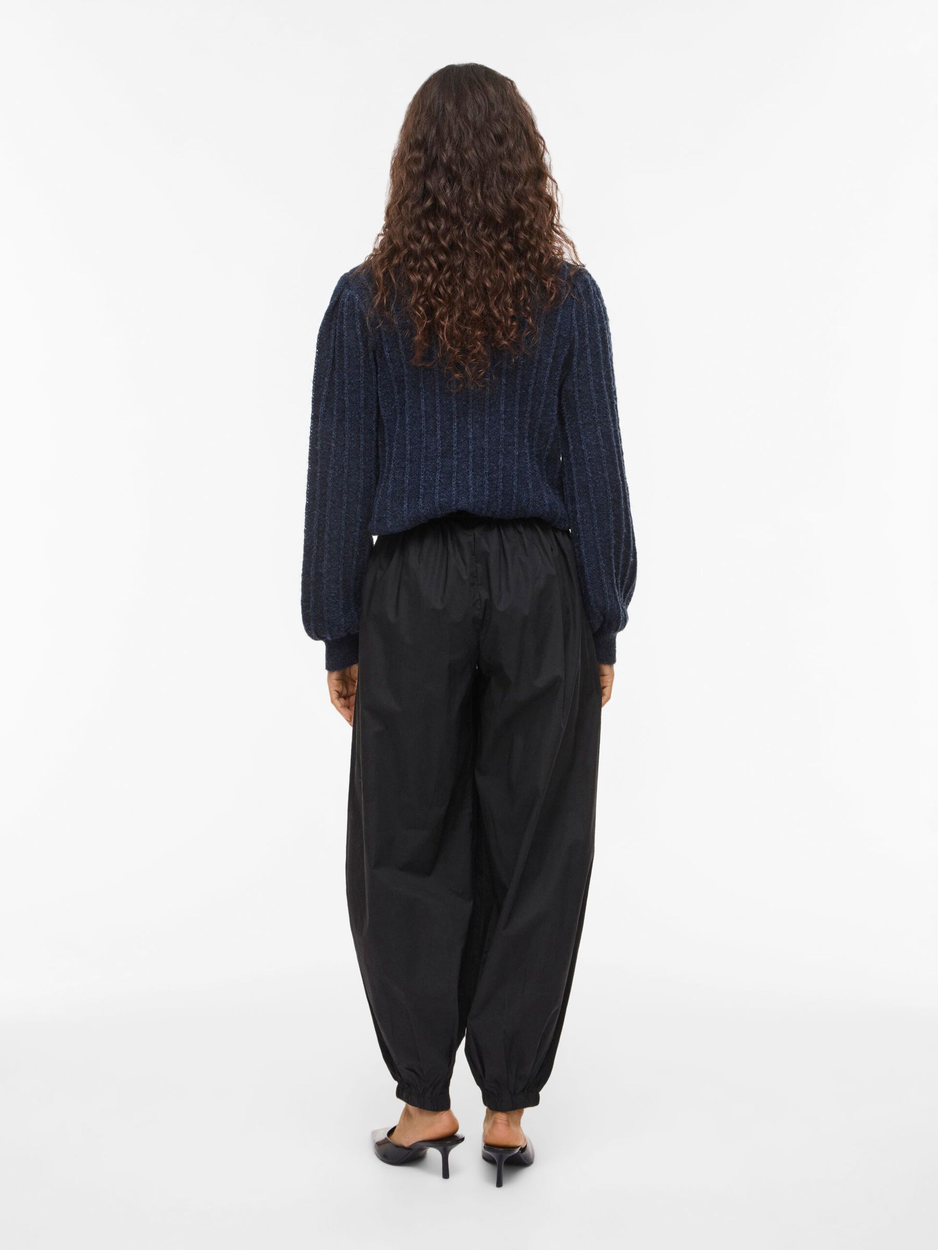 Pantalón Parachute Viemilie Talle Alto Negro