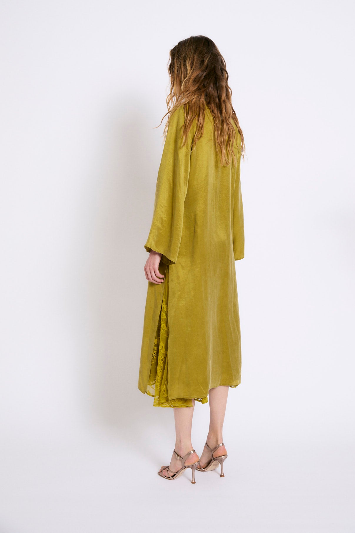 Abrigo Chiniski Oliva