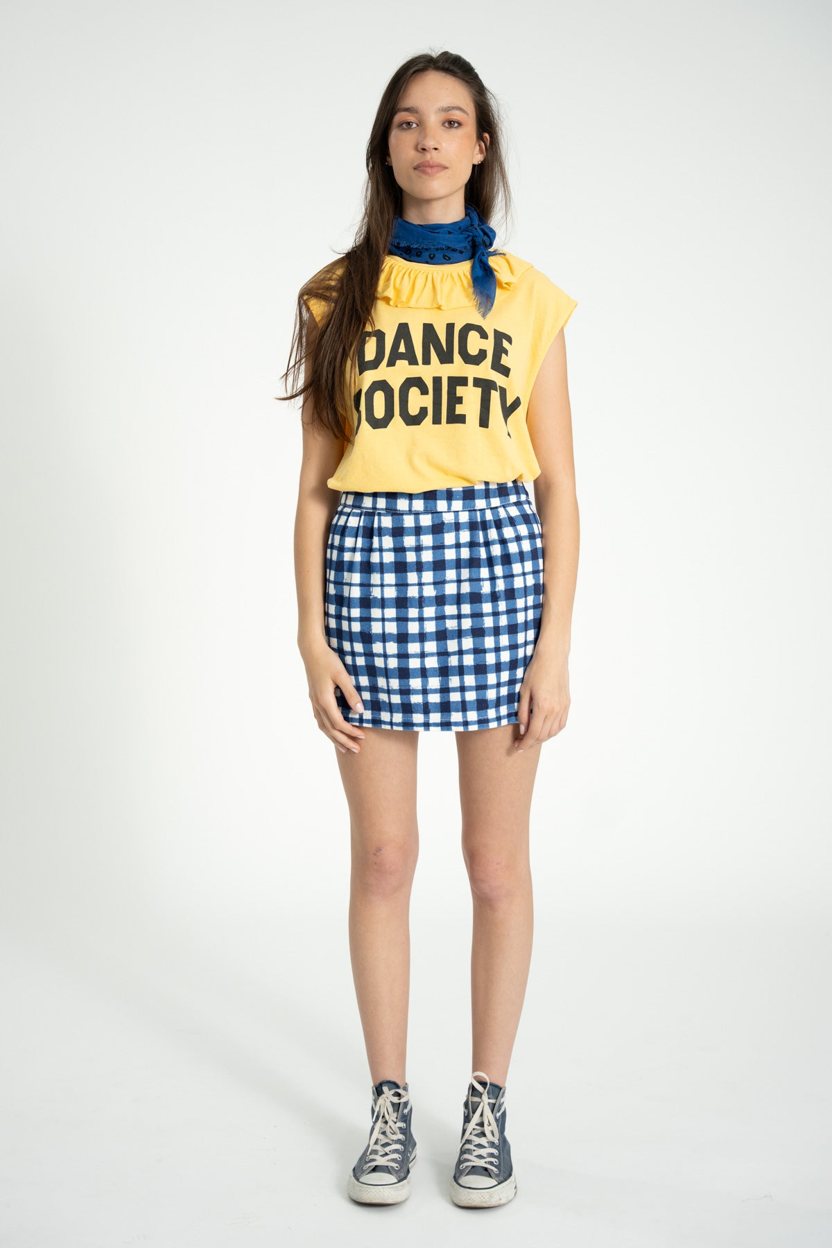 Camiseta Sin Mangas Con Cuello Amarillo "Dance Society"
