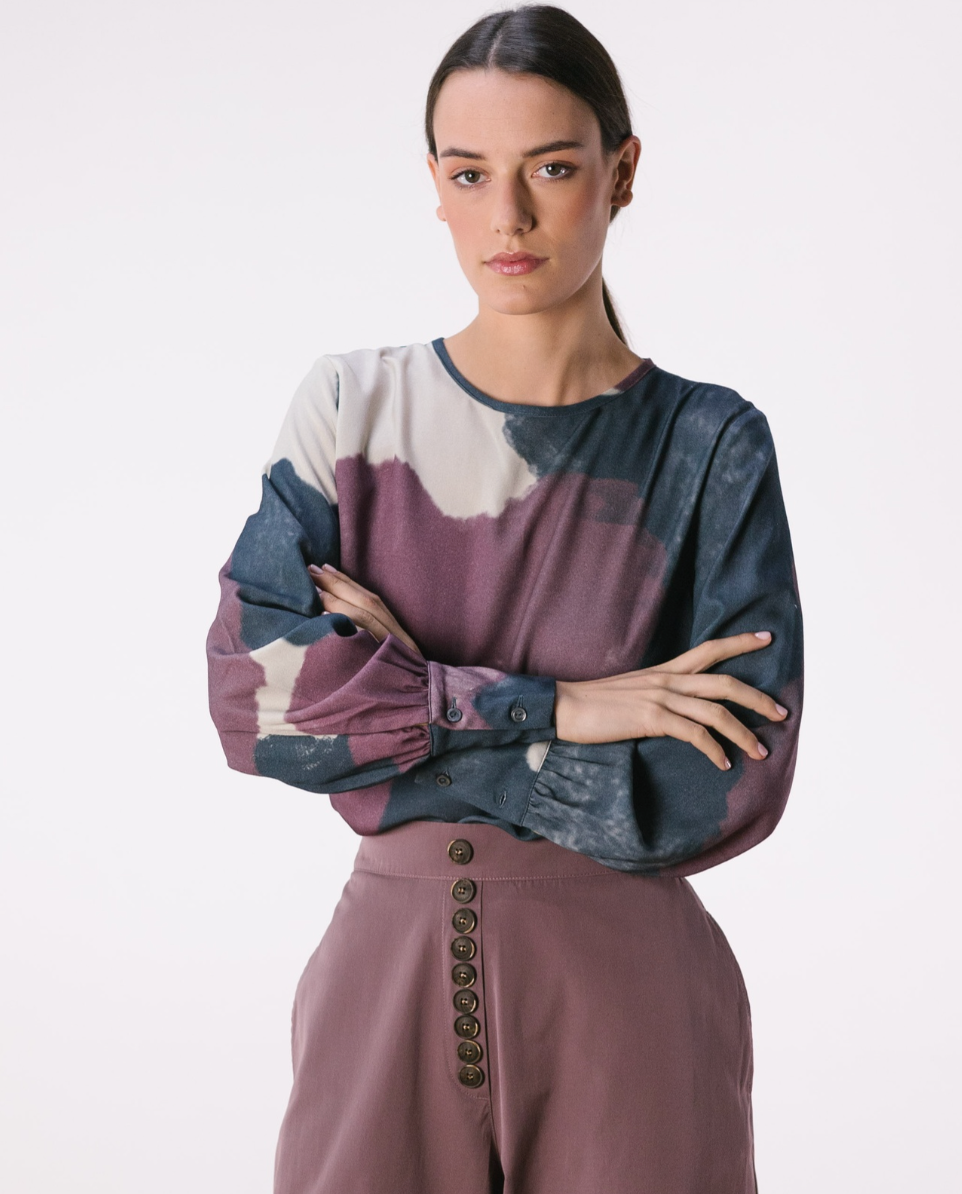 Blusa Est. Manchas