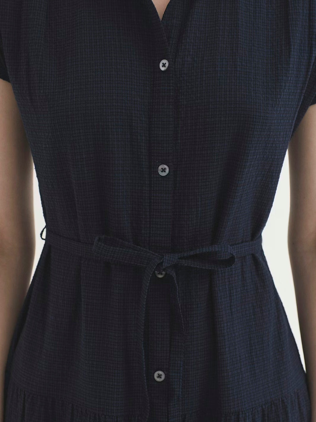 Vestido Textured Ruffle Dress Marino
