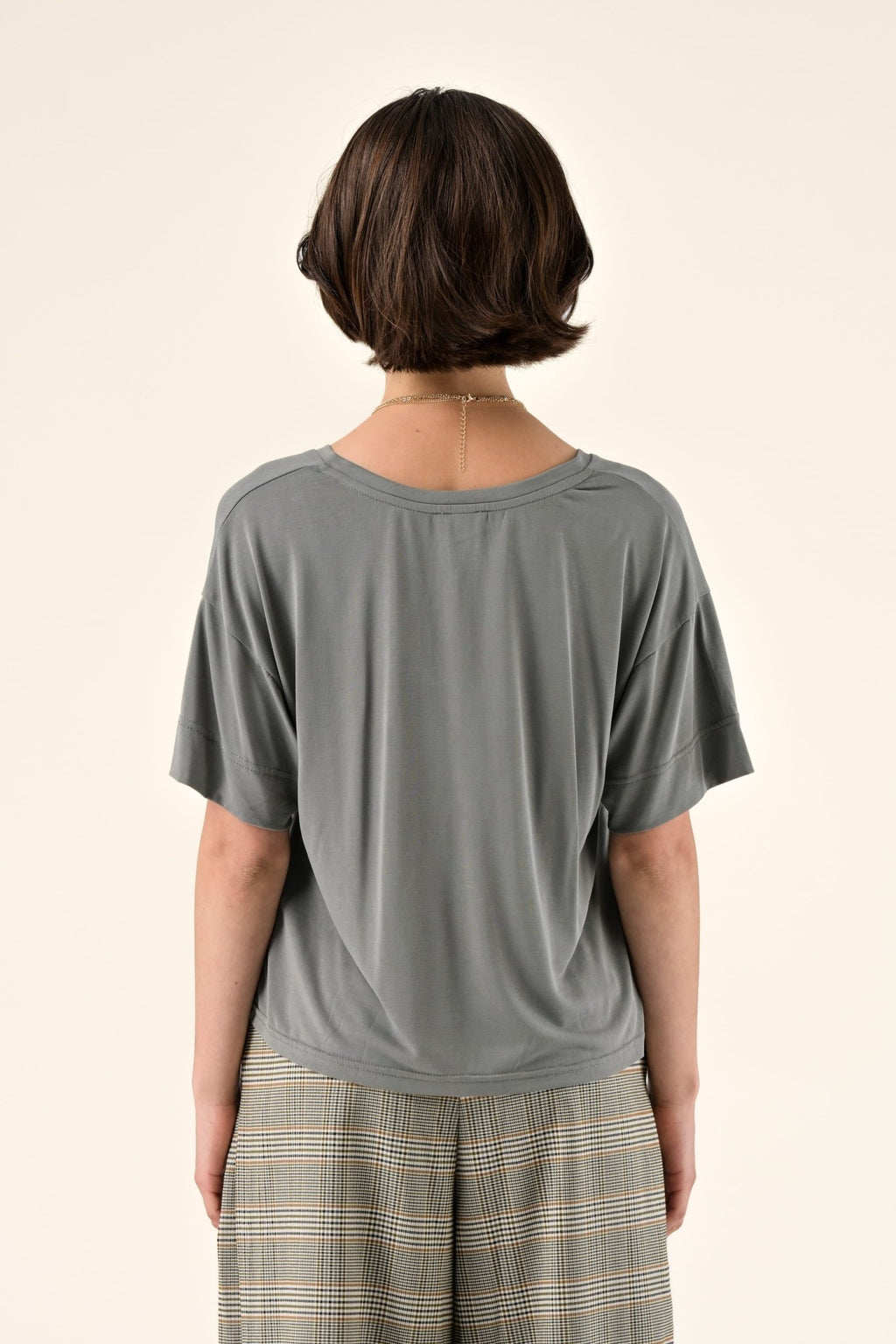 Camiseta Anya Kaki - OLIVIA BRUTUS