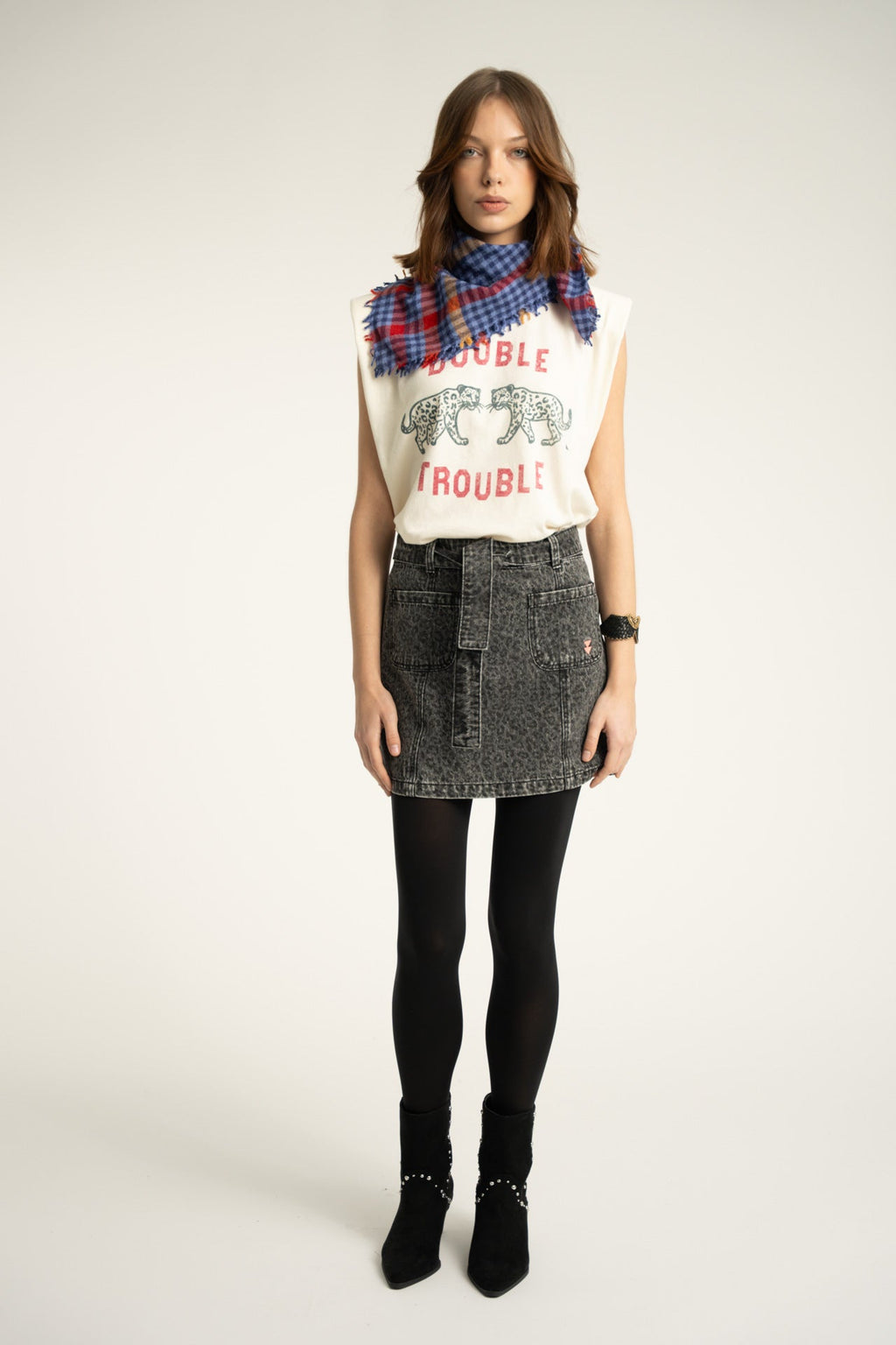 Camiseta sin mangas con hombreras - OLIVIA BRUTUS