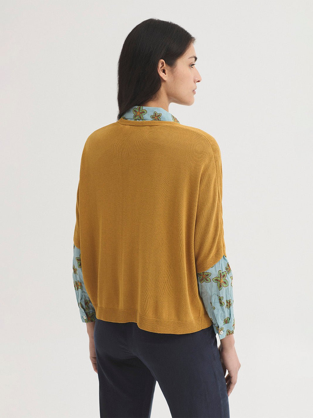 Chaqueta De Punto Wide V Neck Jacket Amarillo Oscuro - OLIVIA BRUTUS
