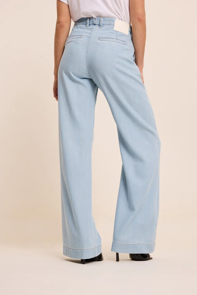 Jeans Leika Azul Claro