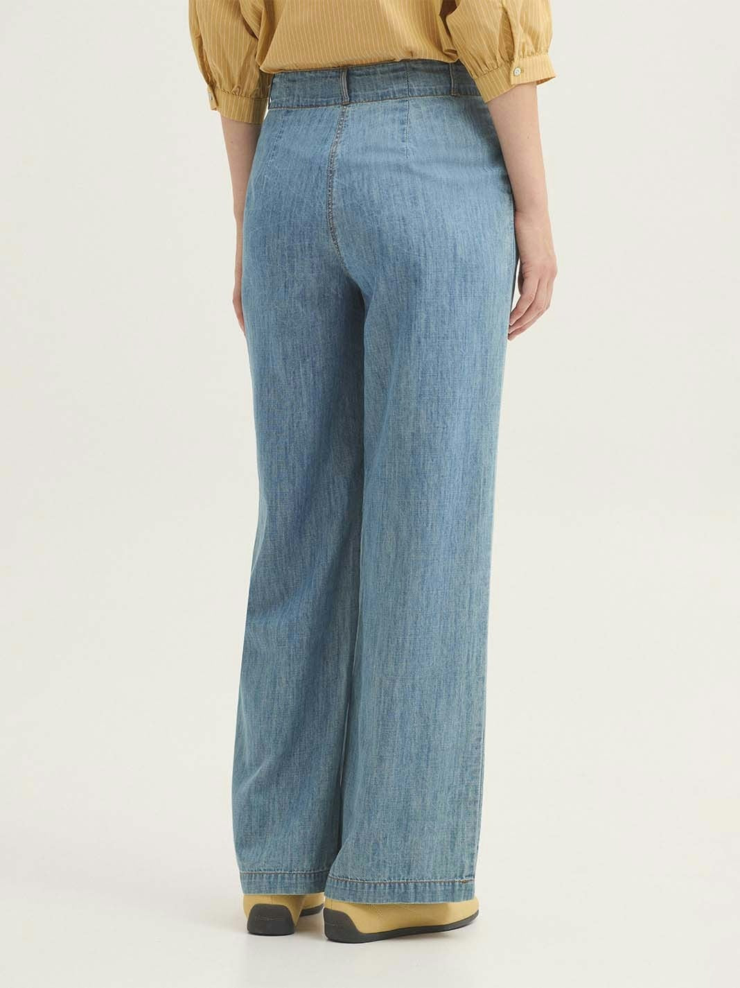 Calças Tencel Denim com Pregas Denim Claro