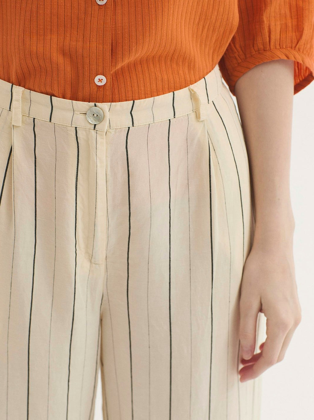 Pantalón de Rayas en Tencel Crudo