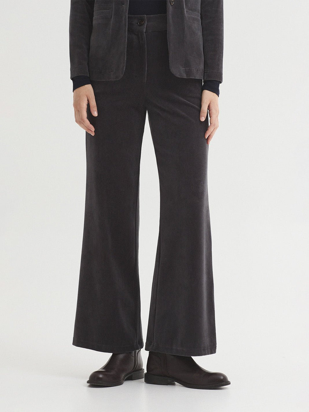 Pantalón elástico de pana con bolsillo - OLIVIA BRUTUS