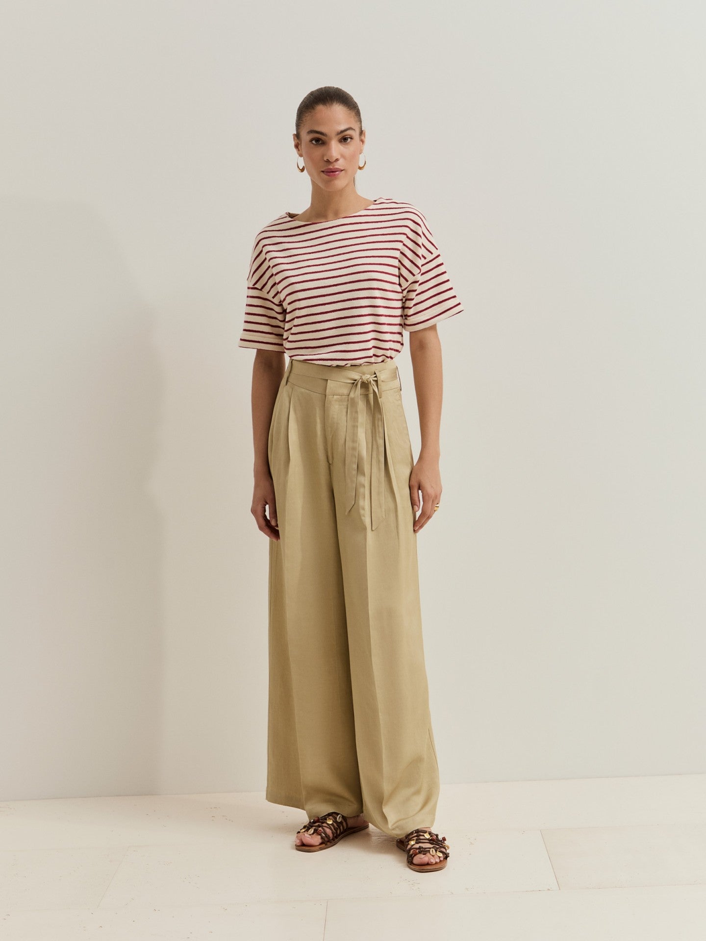 Pantalones de pierna ancha Beige LP007571.049 - OLIVIA BRUTUS
