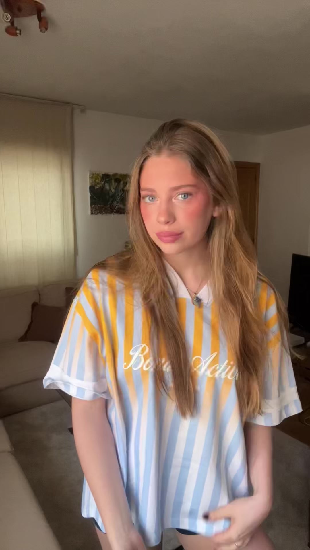 Camiseta/Top Sin Mangas Cuello Redondo Negro "Silly Dancer"