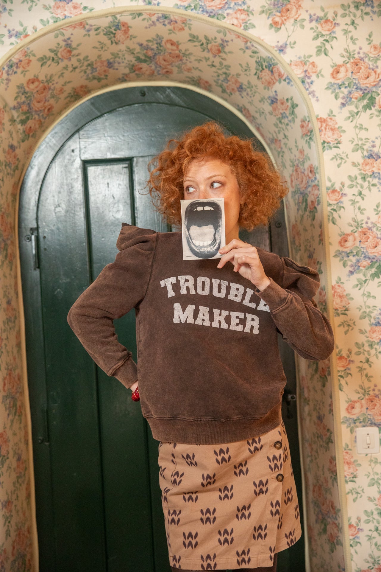 Sudadera mangas abullonadas Trouble Maker - OLIVIA BRUTUS
