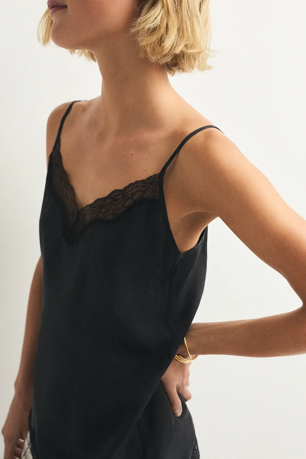 Top Yvette Carbon