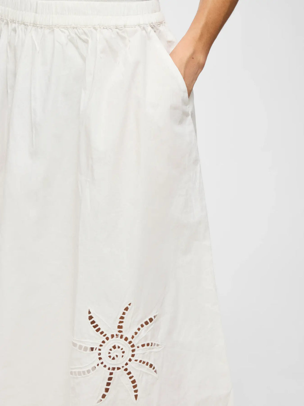Falda Midi Vilayki Blanca
